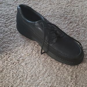 Black shoes